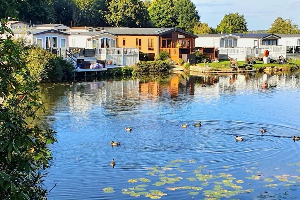 Casa vacanze Coghurst Hall Sleeps 6, 2 Bedrooms *