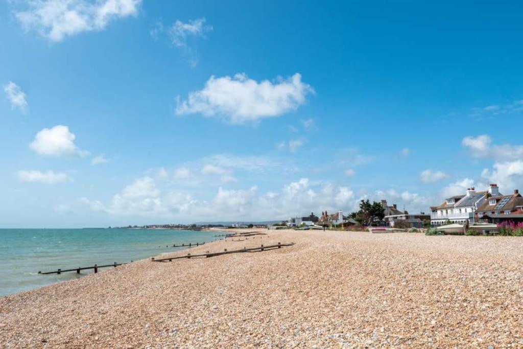 Coghurst Hall Sleeps 6, 2 Bedrooms Casa vacanze